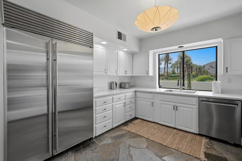 Tiny photo for 71467 Country Club Drive, Rancho Mirage, CA 92270 (MLS # 219155073DA)