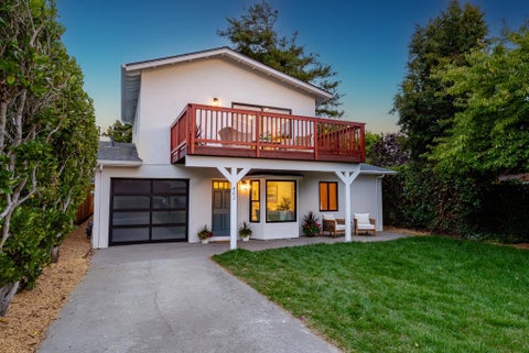 Photo of 462 Hampstead Way, Santa Cruz, CA 95062 (MLS # ML82052701)