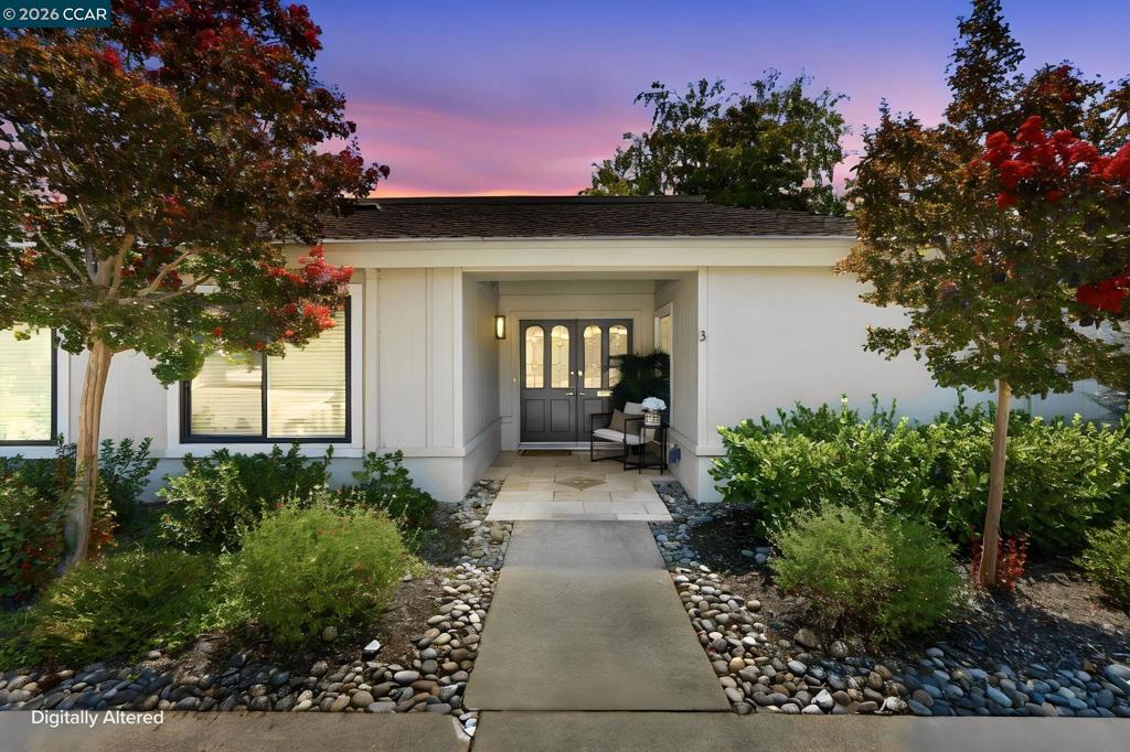 1323 Golden Rain Rd RD