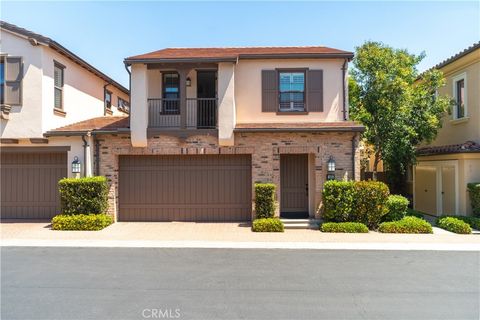 165 Rodeo Irvine CA 92602