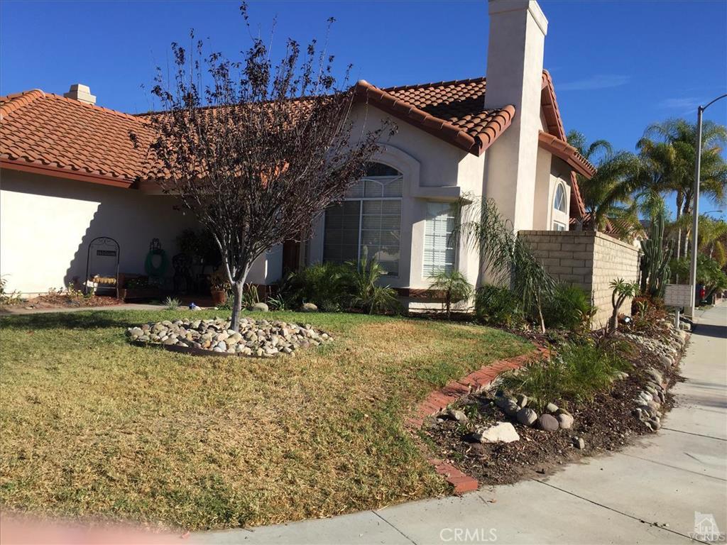 Beautiful home located in desirable area. Centrally located, walk to park, close to beach, lakes & mountains. Built in LPG BBQ & Charcoal Grill, Fire Pit, RV Parking. Water softner, great laundry room, granite counters, custom cabinetry, designer colors through out the home. MBR his & her closets
