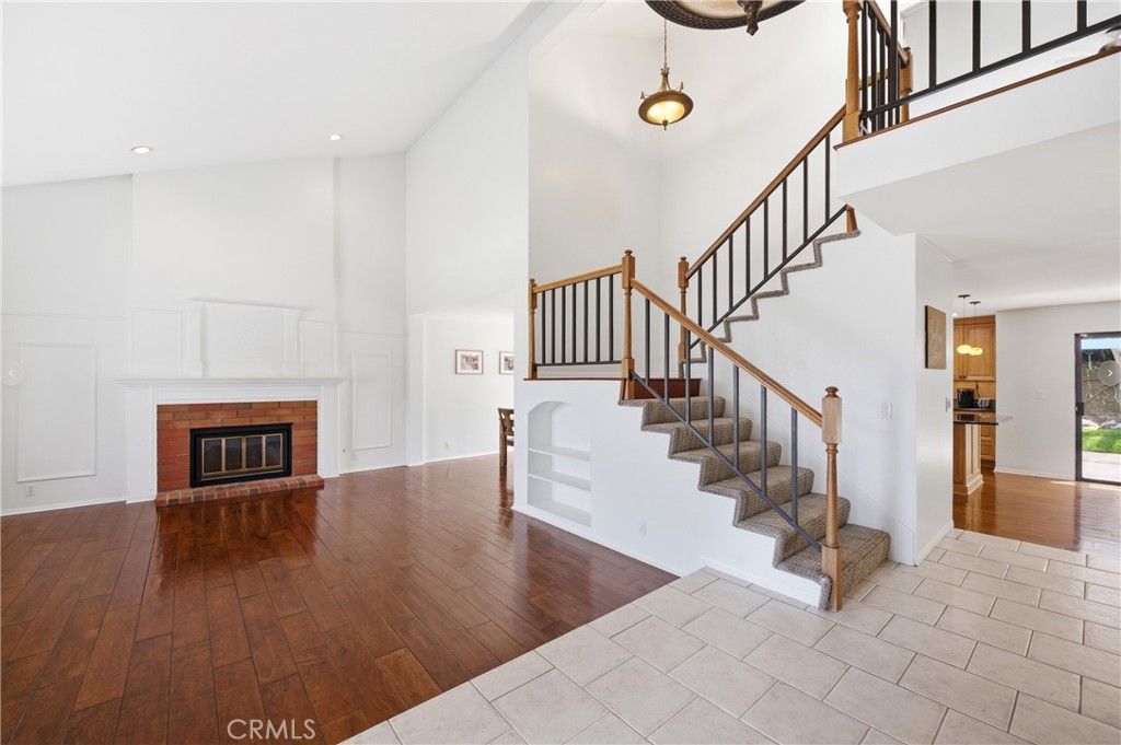 Photo of 13792 Christian Barrett Drive, Moorpark, CA 93021 (MLS # SR26074417)