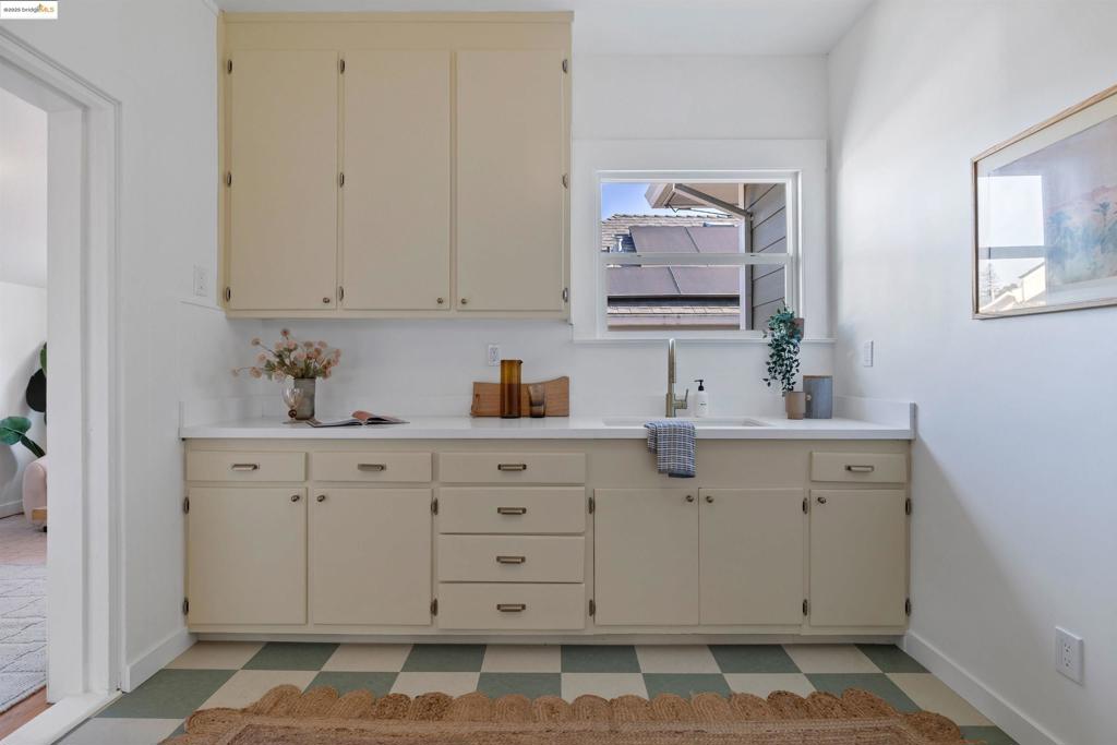 ALLENDALE - Residential