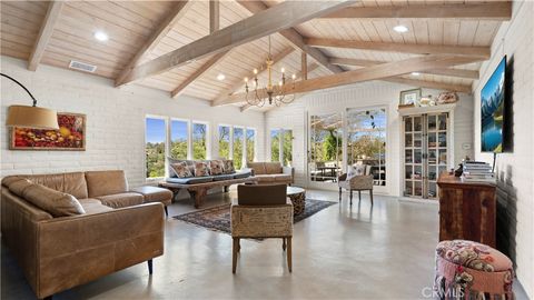 Photo of 9547 Lilac Walk WALK, Escondido, CA 92026 (MLS # SW26142031)