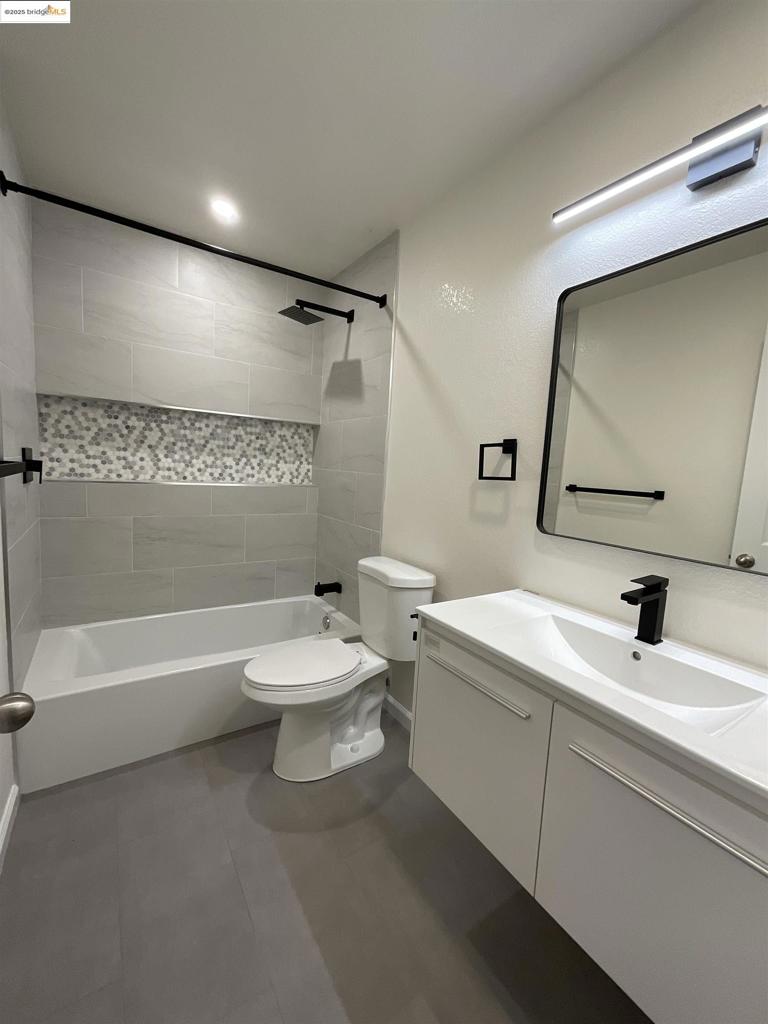 MARINAPARK - Residential Lease