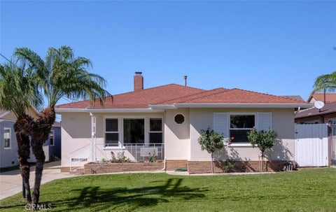 Photo of 1731 Iris Avenue, Torrance, CA 90503 (MLS # SB26220110)
