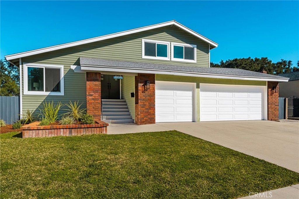 1308 Desert Willow Lane