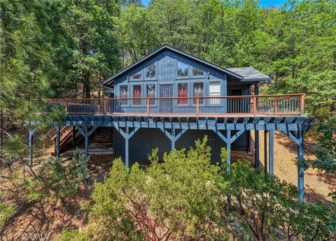 Photo of 16300 Ponderosa Drive, Cobb, CA 95426 (MLS # LC25122761) Photo of 16300 Ponderosa Drive, Cobb, CA 95426 (MLS # LC25122761)