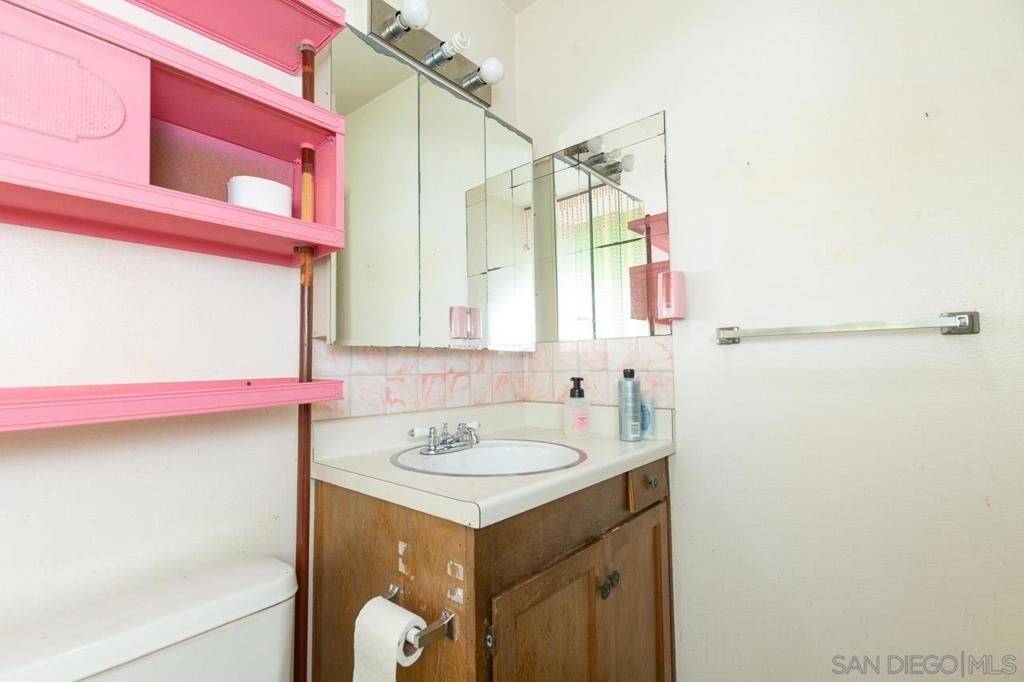 Linda Vista - Residential