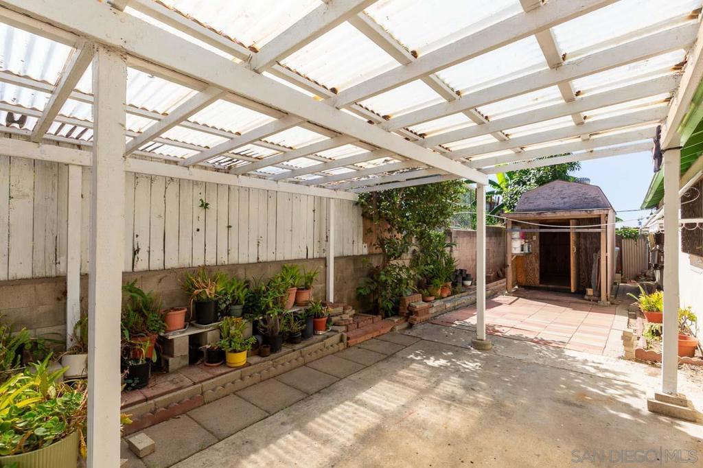 Linda Vista - Residential