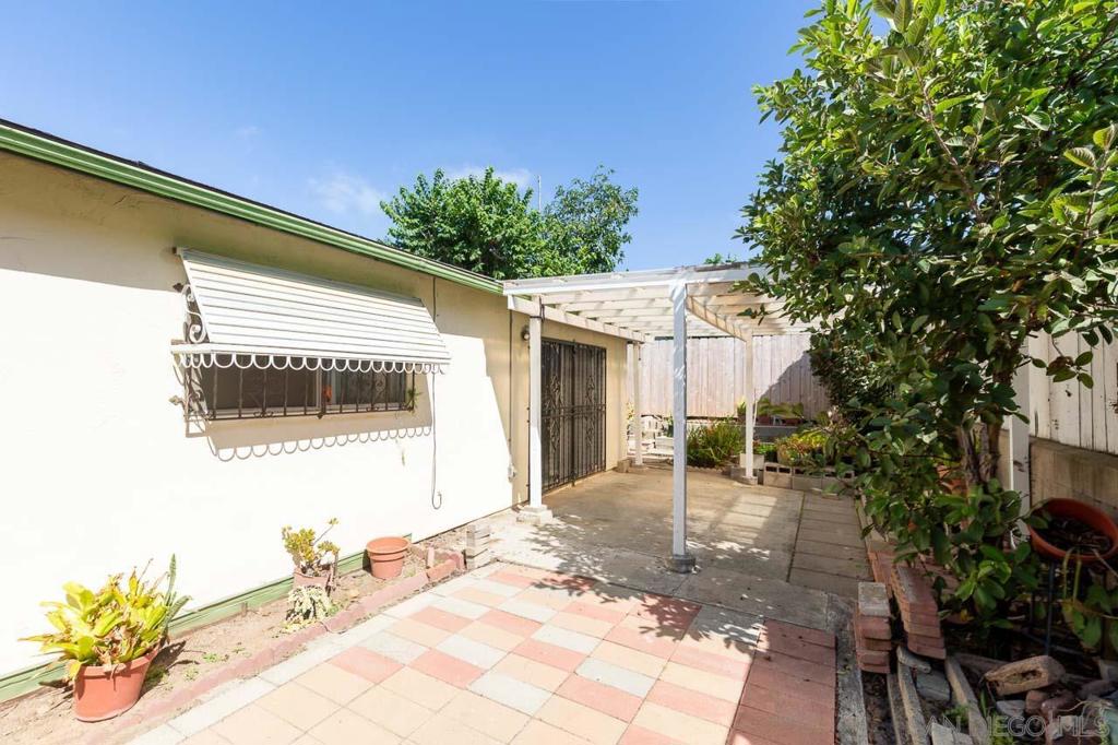 Linda Vista - Residential