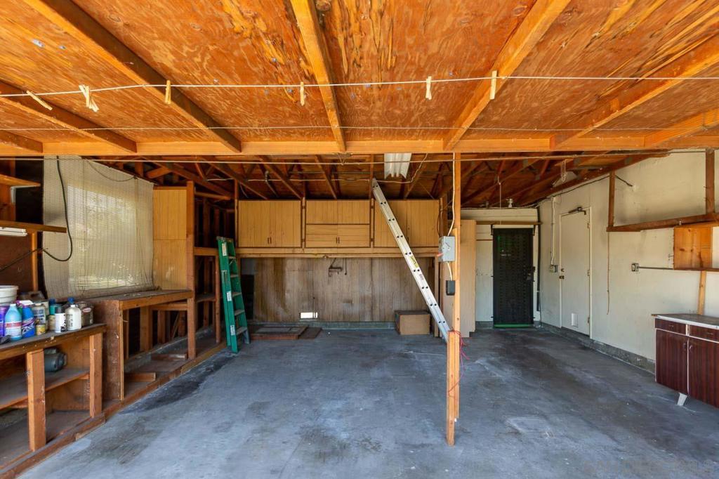 Linda Vista - Residential