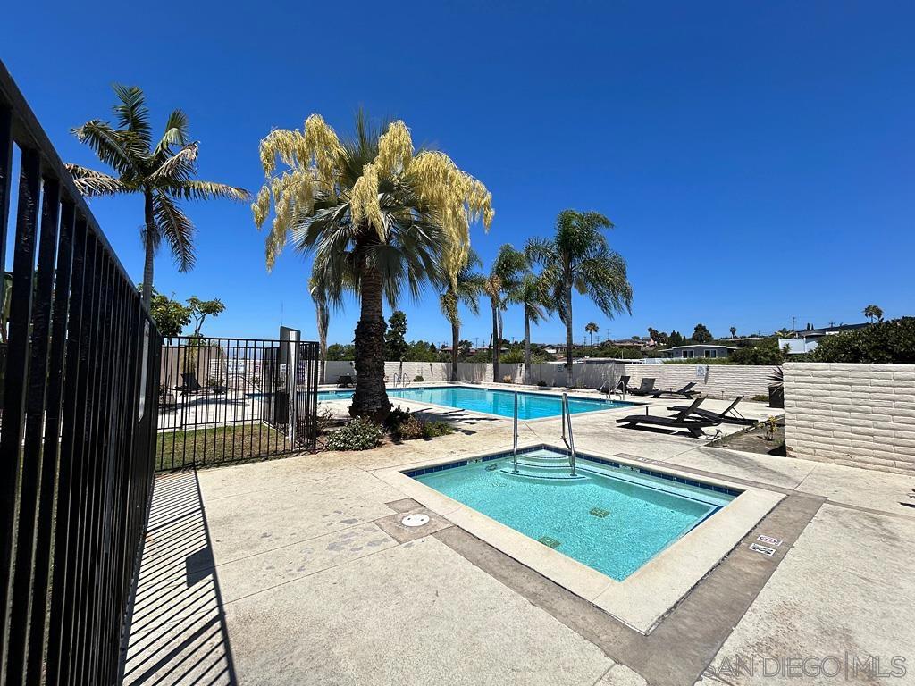 East San Diego - Manufactured In Park