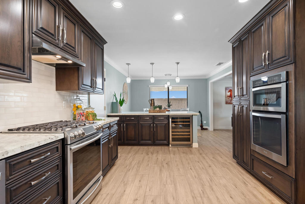 27281 Paseo Verde