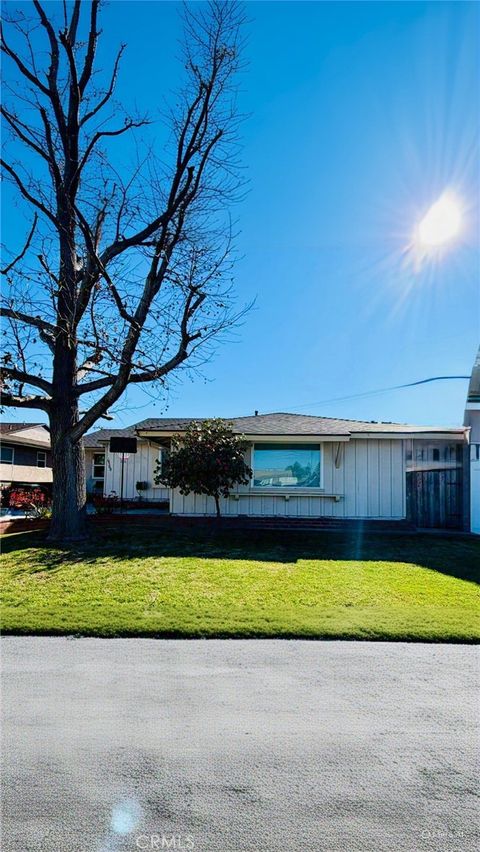 Photo of 14568 Reis Street, Whittier, CA 90604 (MLS # PW26044692)