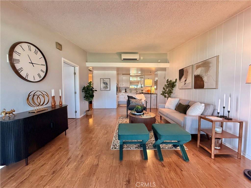 14001 Thunderbird Drive 4L