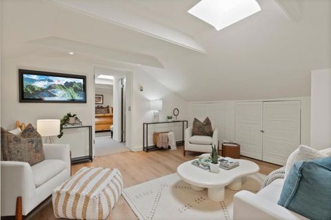 Tiny photo for 1632 Notre Dame Avenue, Belmont, CA 94002 (MLS # ML82037571)