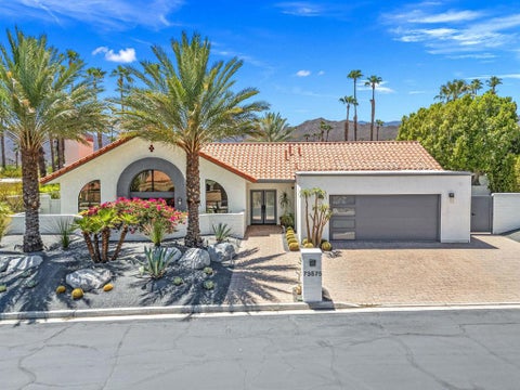 Tiny photo for 73575 Agave Lane, Palm Desert, CA 92260 (MLS # 219155046DA)