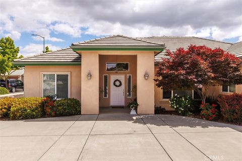 Tiny photo for 1411 Crown Way, Paso Robles, CA 93446 (MLS # NS26094491)