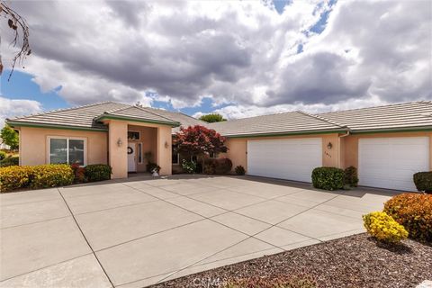 Tiny photo for 1411 Crown Way, Paso Robles, CA 93446 (MLS # NS26094491)