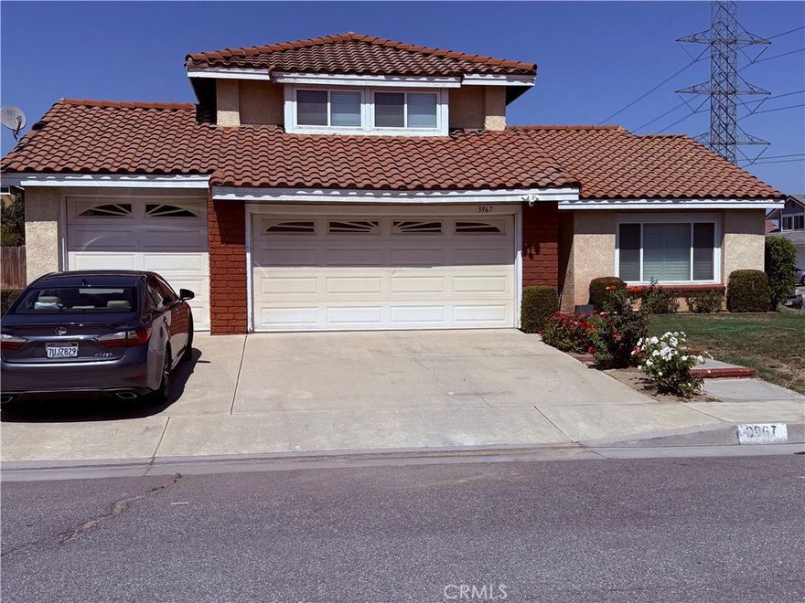 Welcome to this highly sought after Creekside community. This two-story home features four bedrooms three baths. Three car attached garage. Open floorplan, nice kitchen, stove and dishwasher. large dining room. There is a form of living room and family room with a slider to the outside patio. This is a corner lot so gives you lots of privacy large backyard. Property community HOA  has a huge pool, tennis courts, parks, a club house. So enjoy those hot days down at the pool.