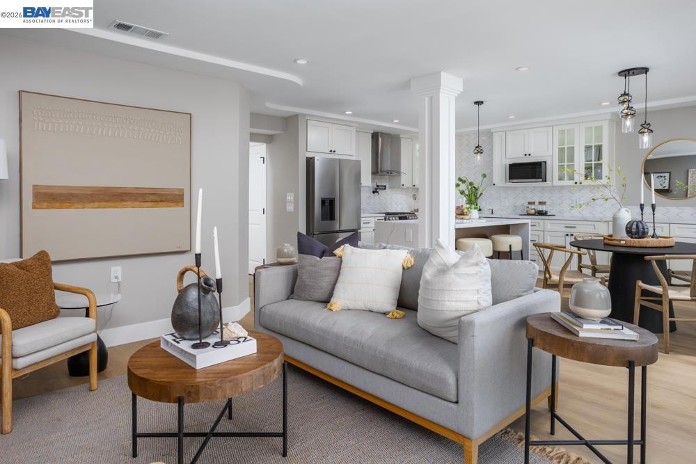 1301 Leisure Lane 6