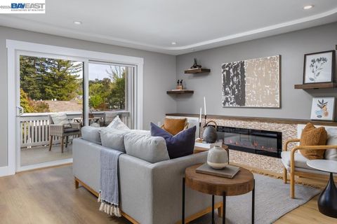 Photo of 1301 Leisure Lane Ln #6, Walnut Creek, CA 94595 (MLS # 41129915)