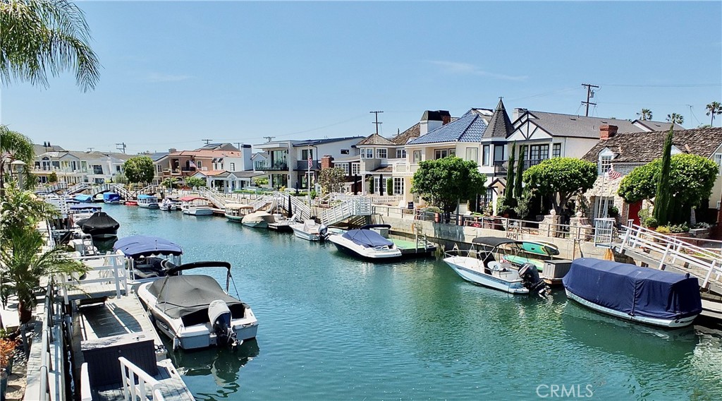 Naples (NA) - Residential Lease