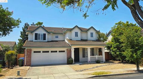 Photo of 988 Chamomile Ln Ln, Brentwood, CA 94513 (MLS # 41110397) Photo of 988 Chamomile Ln Ln, Brentwood, CA 94513 (MLS # 41110397)