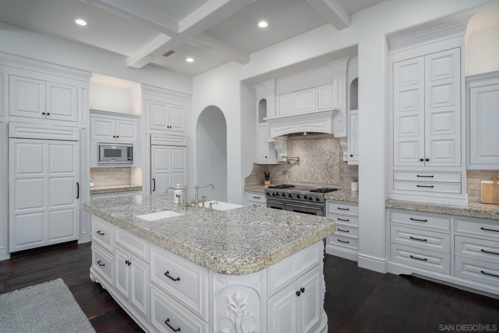 Rancho Santa Fe - Residential