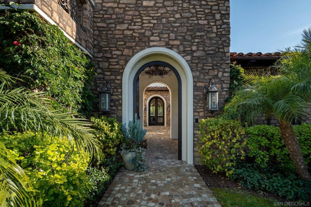 Rancho Santa Fe - Residential