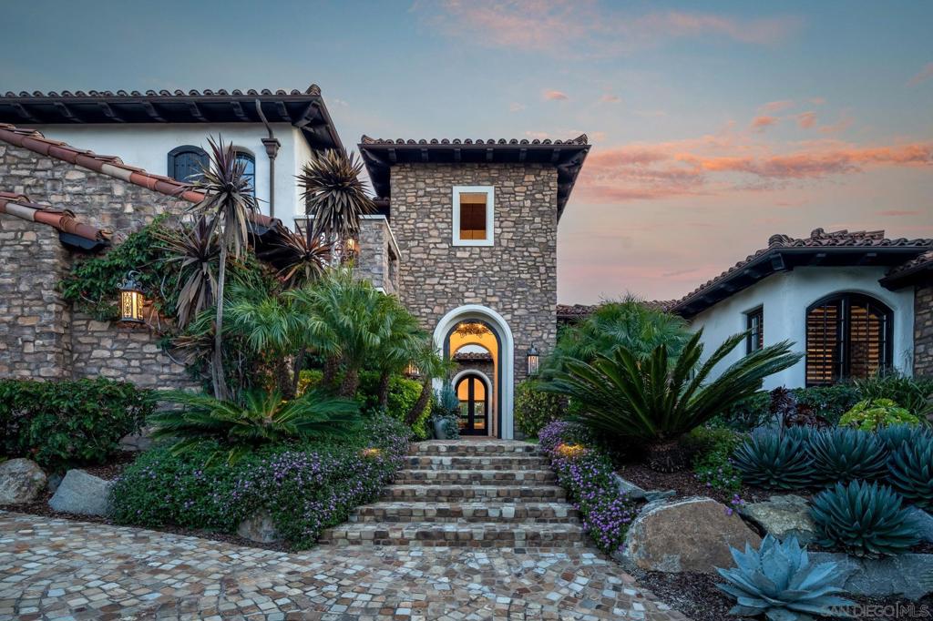 Rancho Santa Fe - Residential