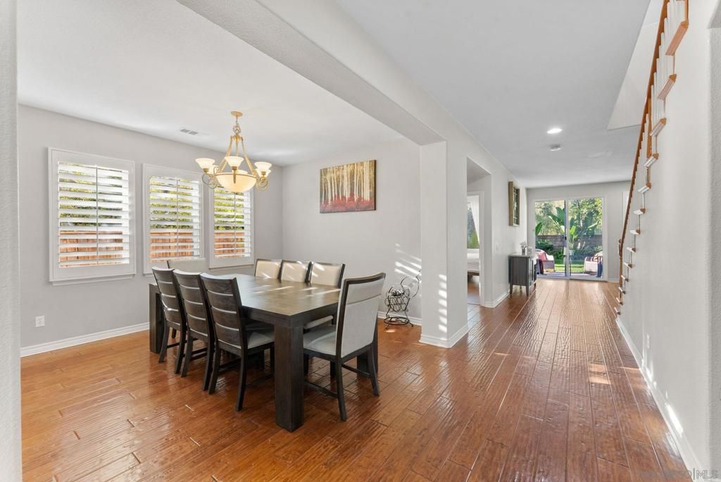 Photo of 732 N Fox Run Pl Pl, Chula Vista, CA 91914 (MLS # 260004837SD)