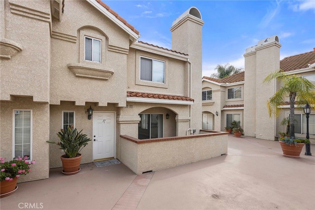 Photo of 201 Laurel Ave #17, Brea, CA 92821 (MLS # PW26030348)