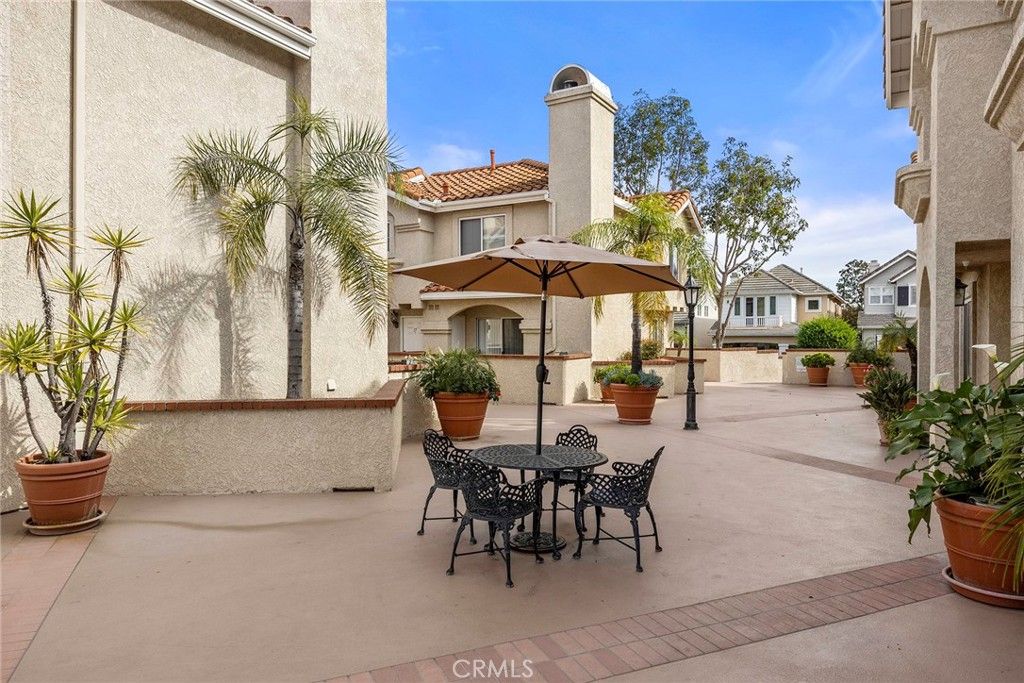 Photo of 201 Laurel Ave #17, Brea, CA 92821 (MLS # PW26030348)