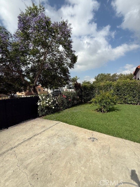 517 W 110th ST, Los Angeles CA 90044