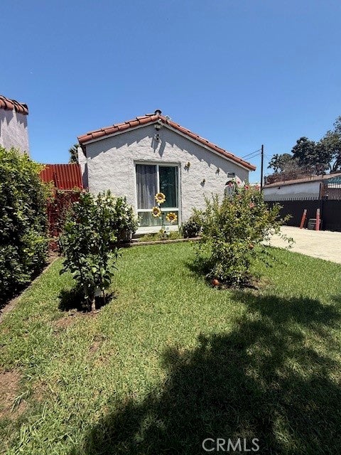 517 W 110th