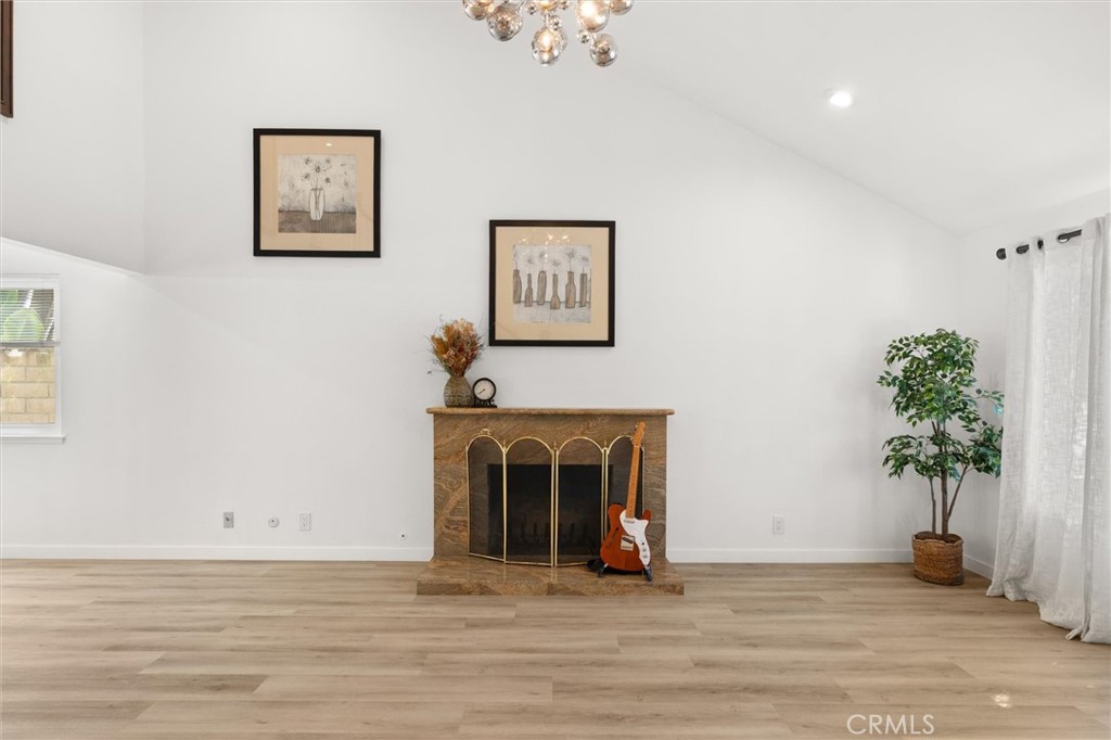 5011 Yearling Avenue