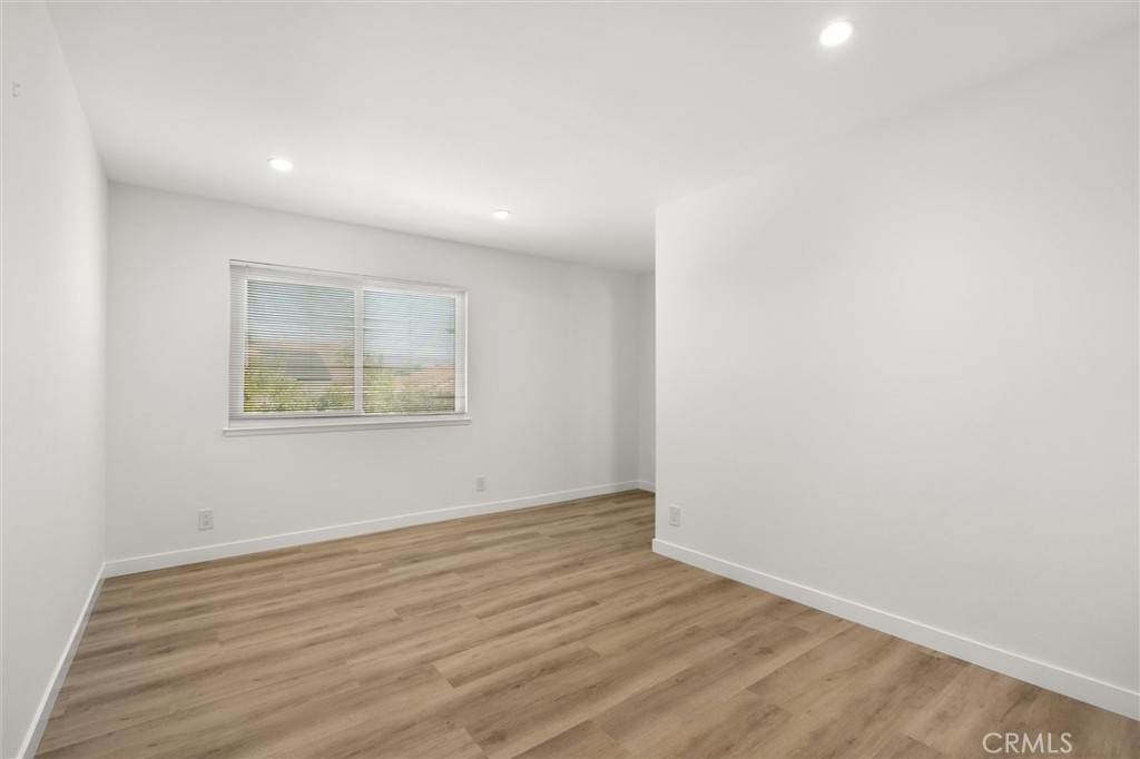 El Camino Glen (CH) - Residential