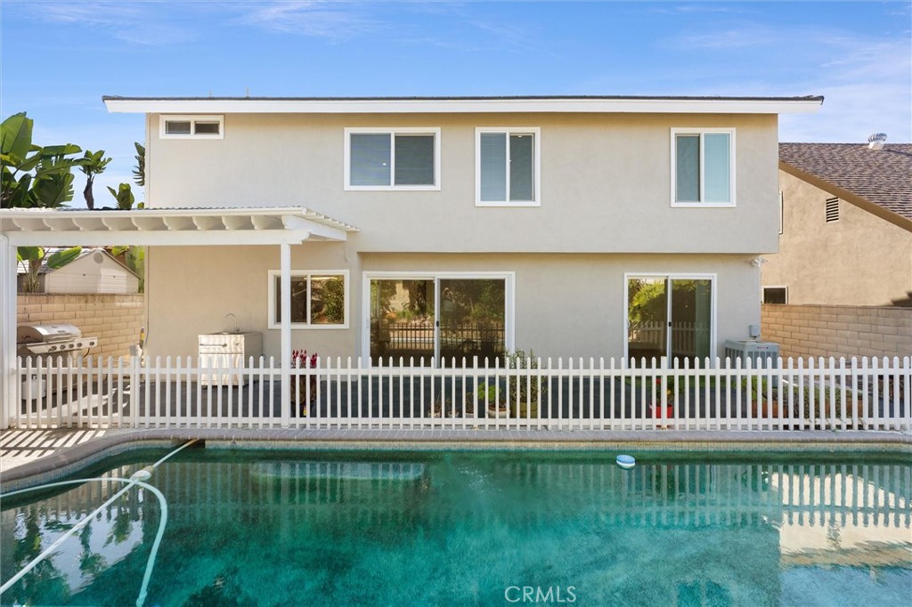 El Camino Glen (CH) - Residential