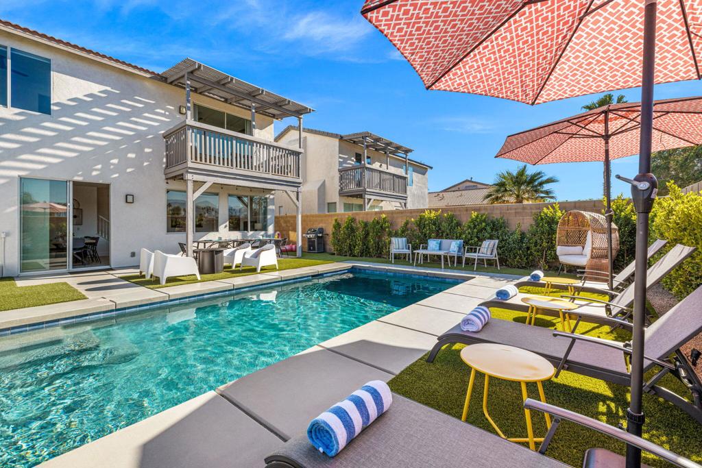 Anastacia - Residential