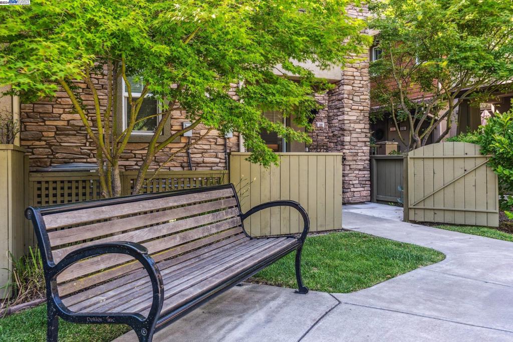 WALDEN PARK - Residential