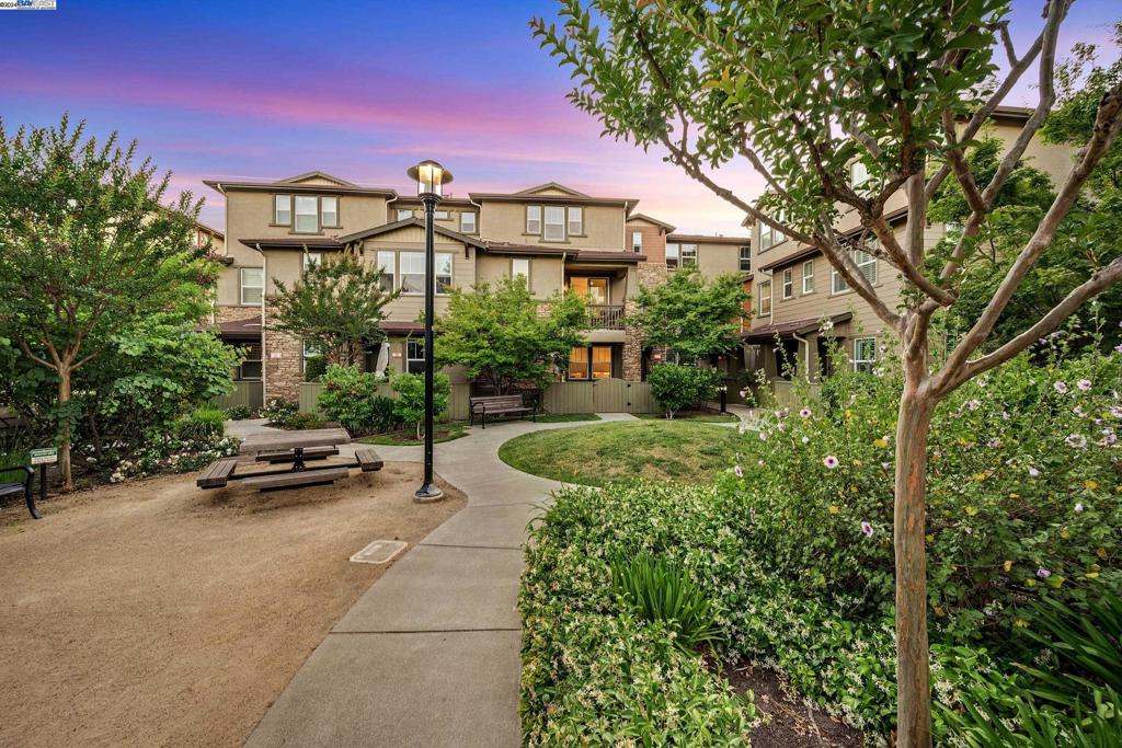 WALDEN PARK - Residential