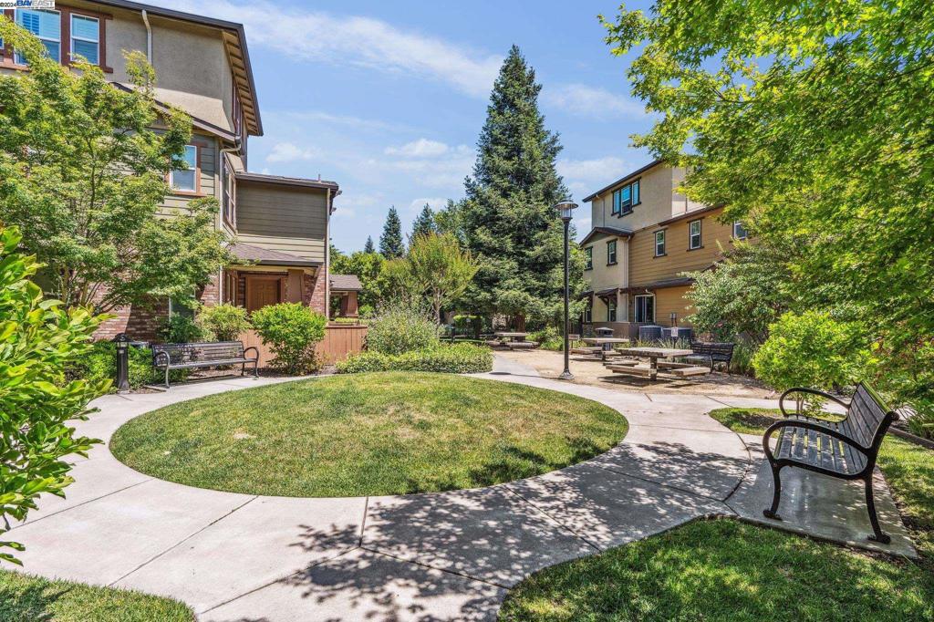 WALDEN PARK - Residential