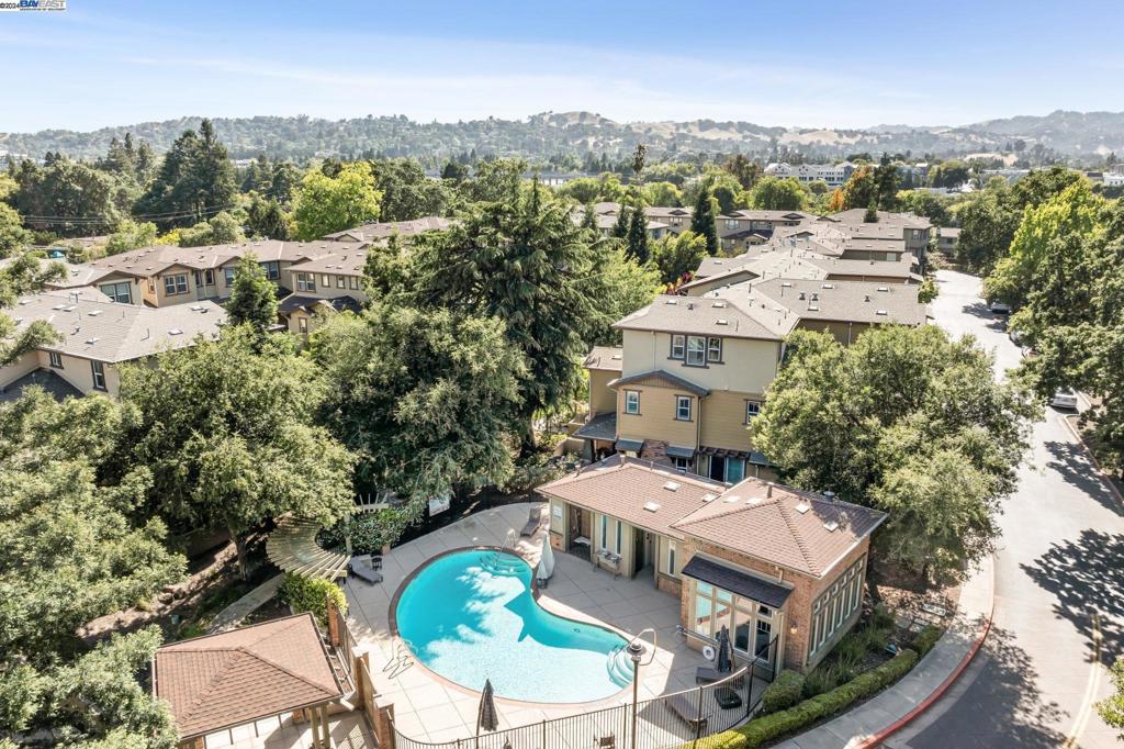 WALDEN PARK - Residential