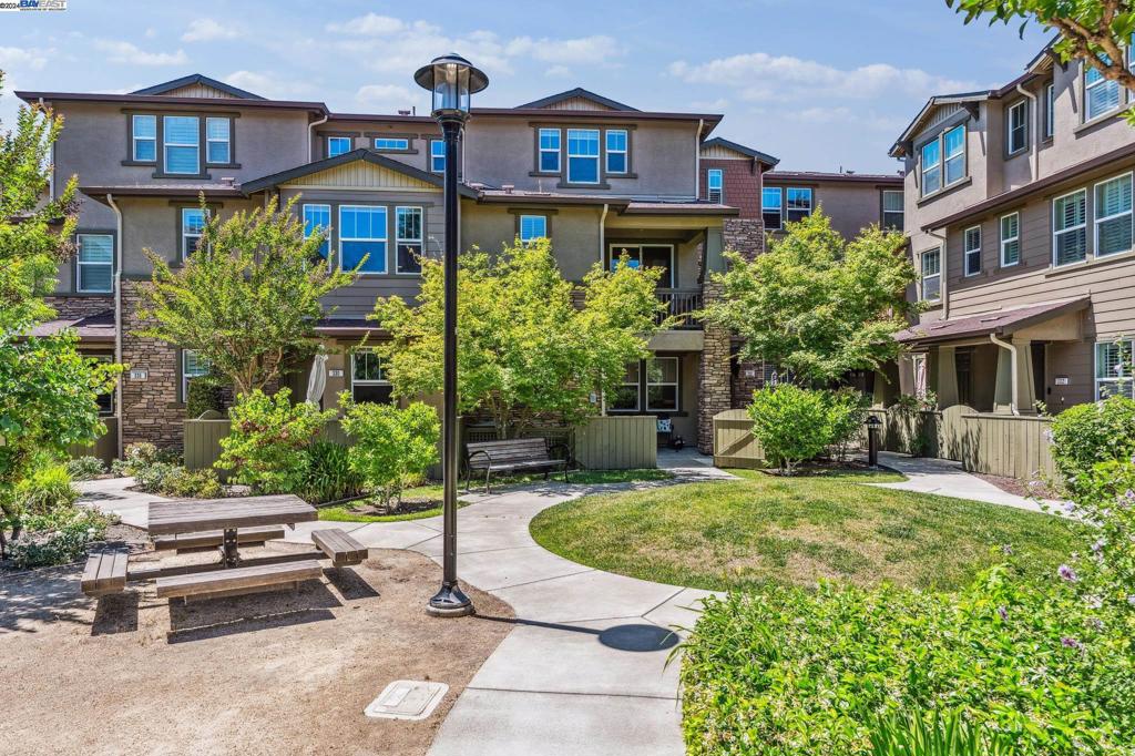 WALDEN PARK - Residential