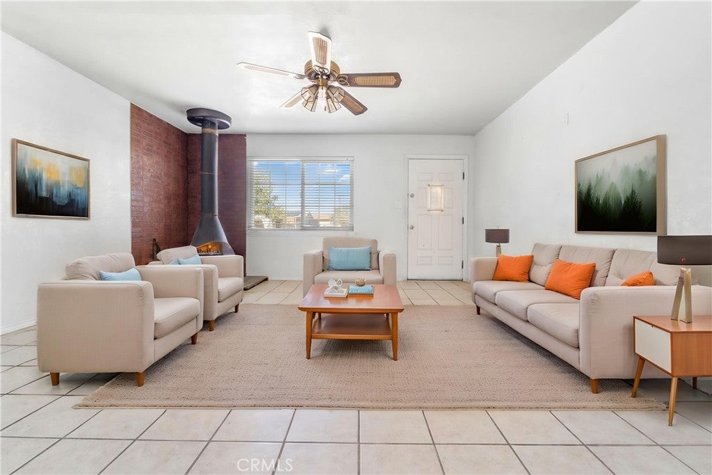 1232 E Elizabeth
