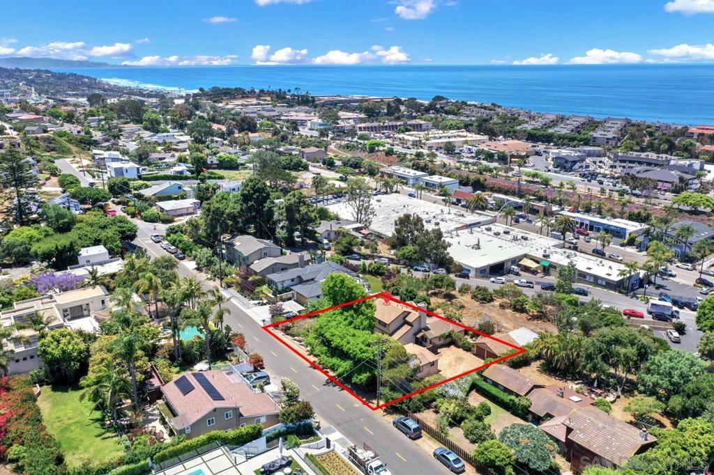 411 S Rios Ave