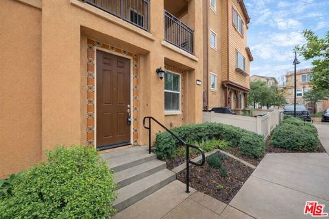 Photo of 738 Ash Lane, Pomona, CA 91767 (MLS # 25630071)