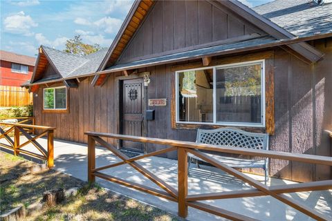 Photo of 4225 Alcot Trail, Frazier Park, CA 93225 (MLS # SR26079252)